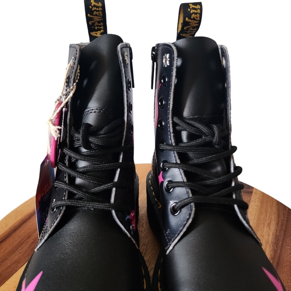 Dr. Martens x Love is Wise Jadon for Pride Black Platform Boots Women's Size 5 - Picture 6 of 11